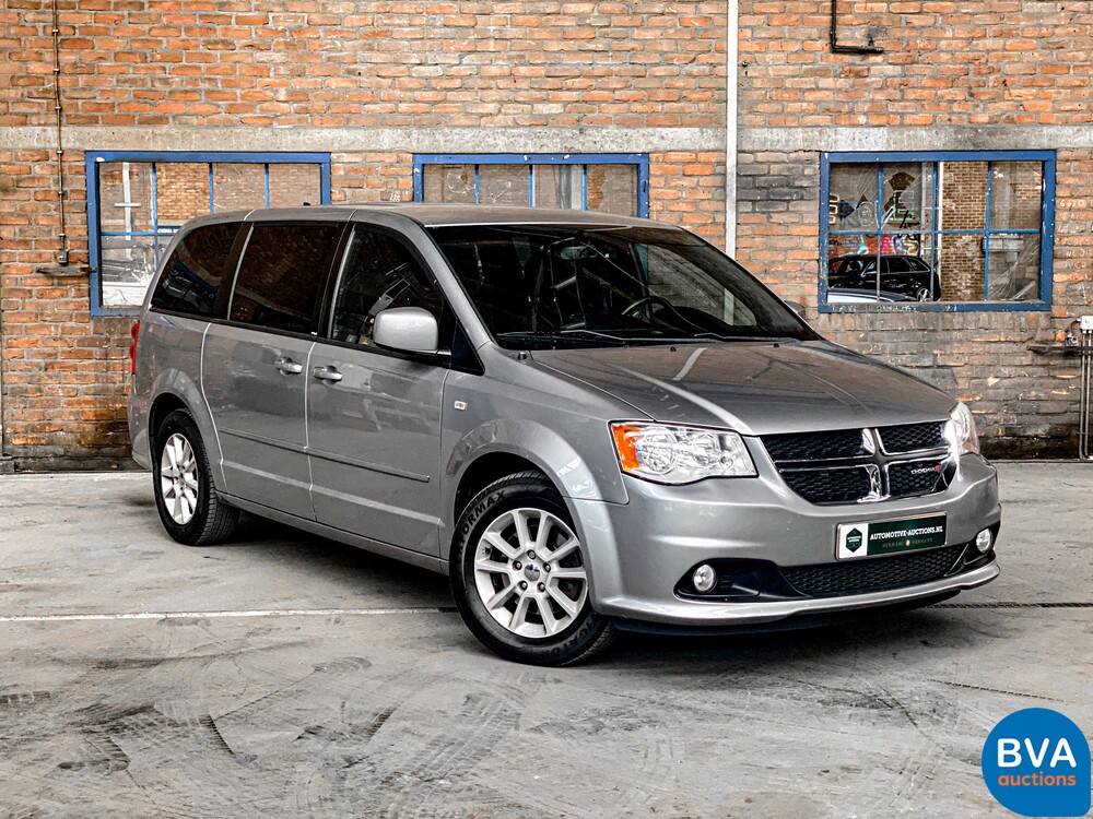 Dodge Grand Caravan 3.6 V6 7-Pers. 287 PS 2013, NL-Zulassung.
