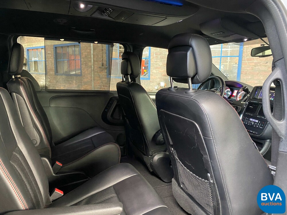 Dodge Grand Caravan 3.6 V6 7-Pers. 287 PS 2013, NL-Zulassung.