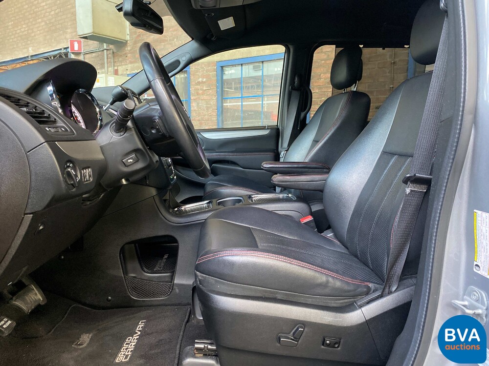 Dodge Grand Caravan 3.6 V6 7-Pers. 287 PS 2013, NL-Zulassung.