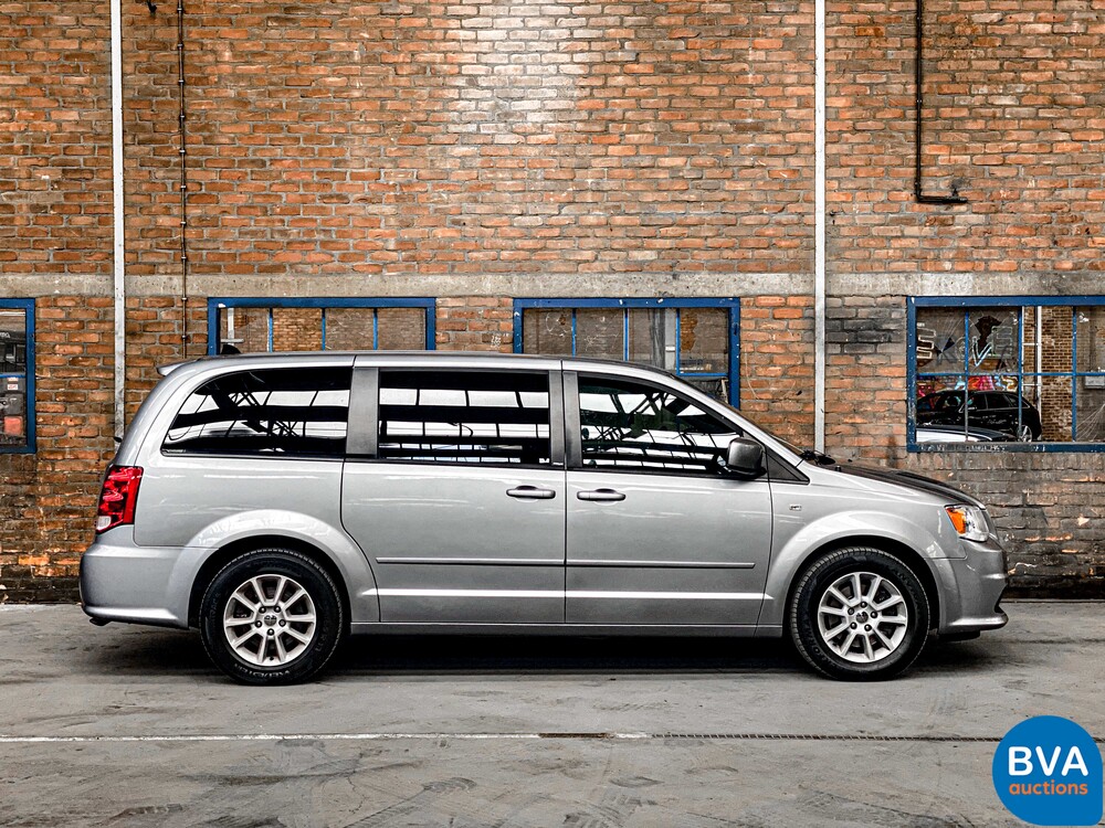 Dodge Grand Caravan 3.6 V6 7-Pers. 287 PS 2013, NL-Zulassung.