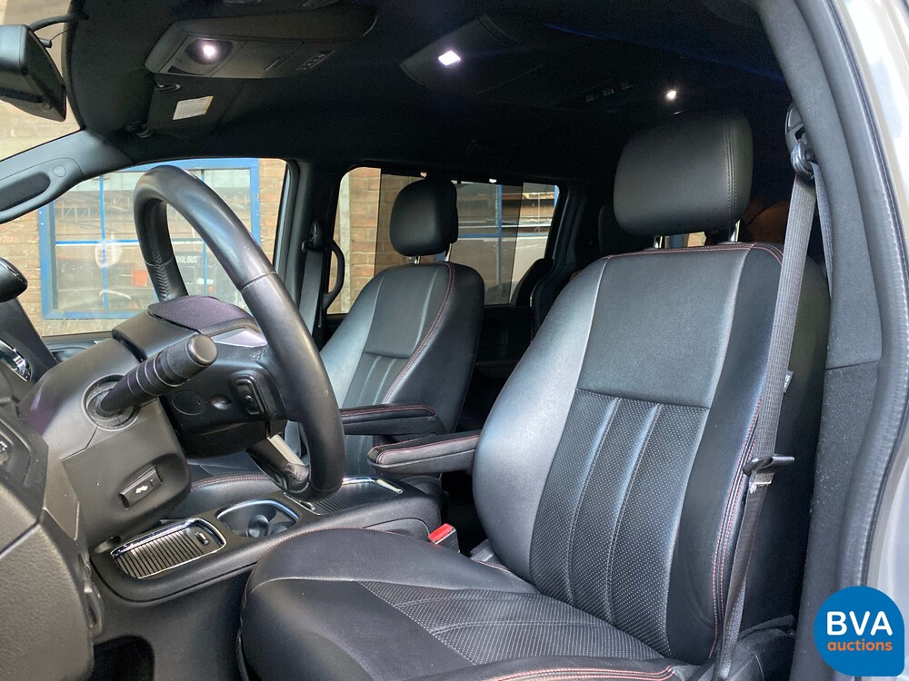 Dodge Grand Caravan 3.6 V6 7-Pers. 287 PS 2013, NL-Zulassung.