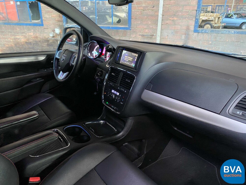 Dodge Grand Caravan 3.6 V6 7-Pers. 287 PS 2013, NL-Zulassung.