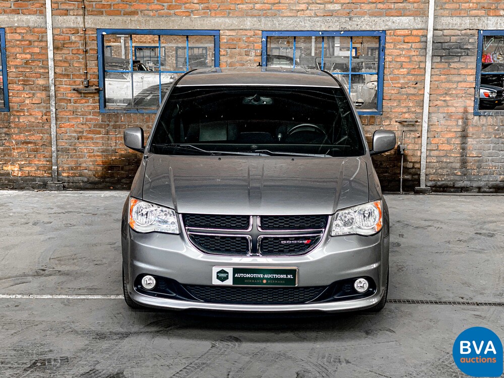 Dodge Grand Caravan 3.6 V6 7-Pers. 287 PS 2013, NL-Zulassung.
