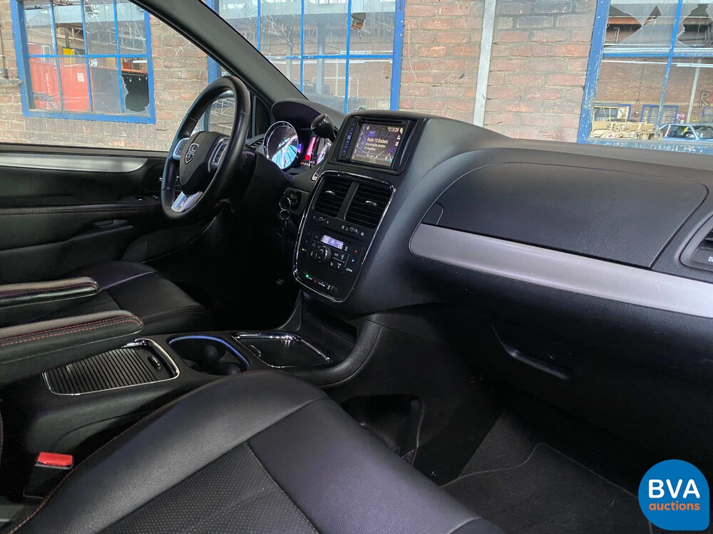 Dodge Grand Caravan 3.6 V6 7-Pers. 287 PS 2013, NL-Zulassung.
