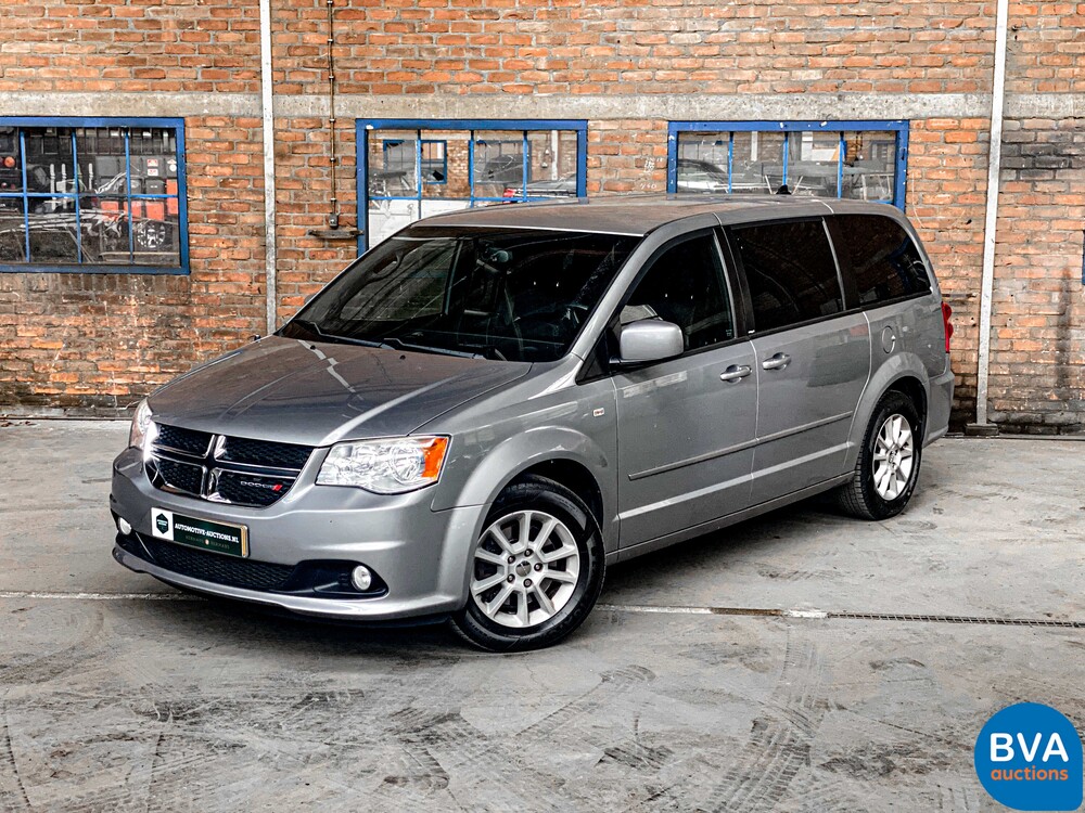 Dodge Grand Caravan 3.6 V6 7-Pers. 287hp 2013, NL registration.