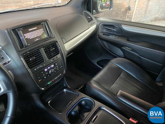 Dodge Grand Caravan 3.6 V6 7-Pers. 287pk 2013, NL-kenteken