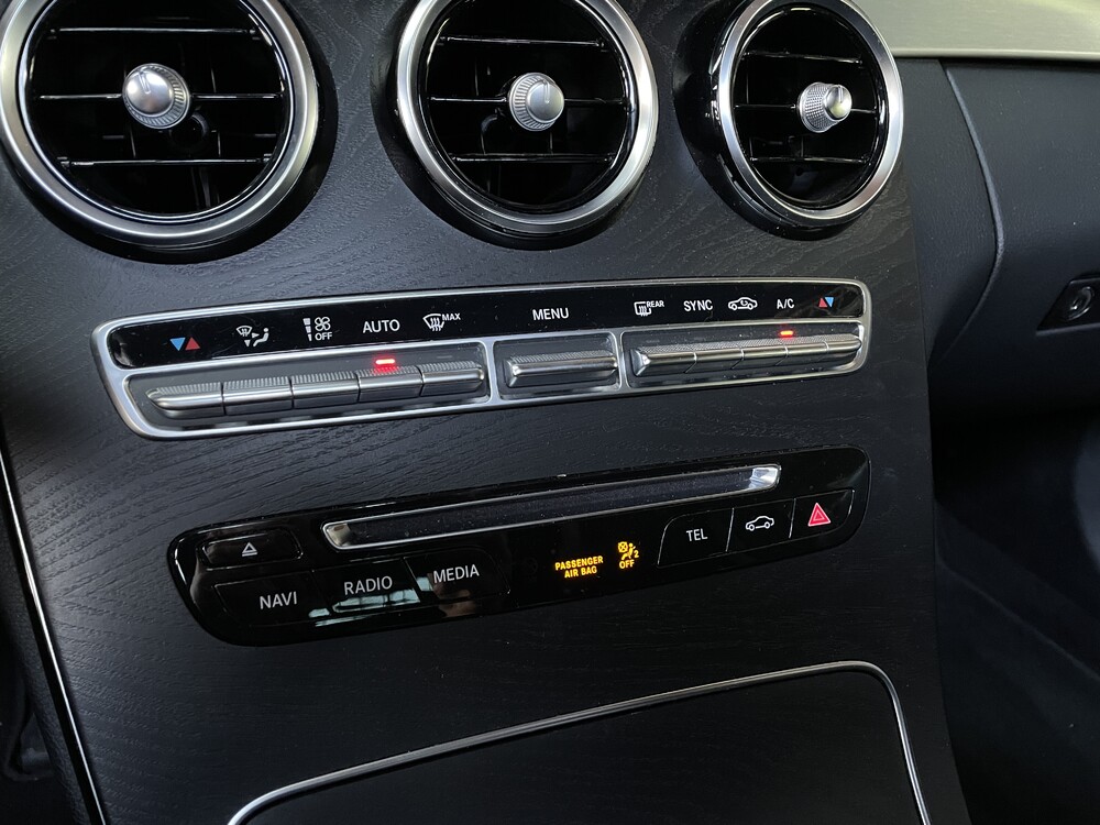 Mercedes-Benz C180 AMG Kombi Sport Edition Premium Plus C-Klasse -Org NL- 156pk 2018, TK-290-.