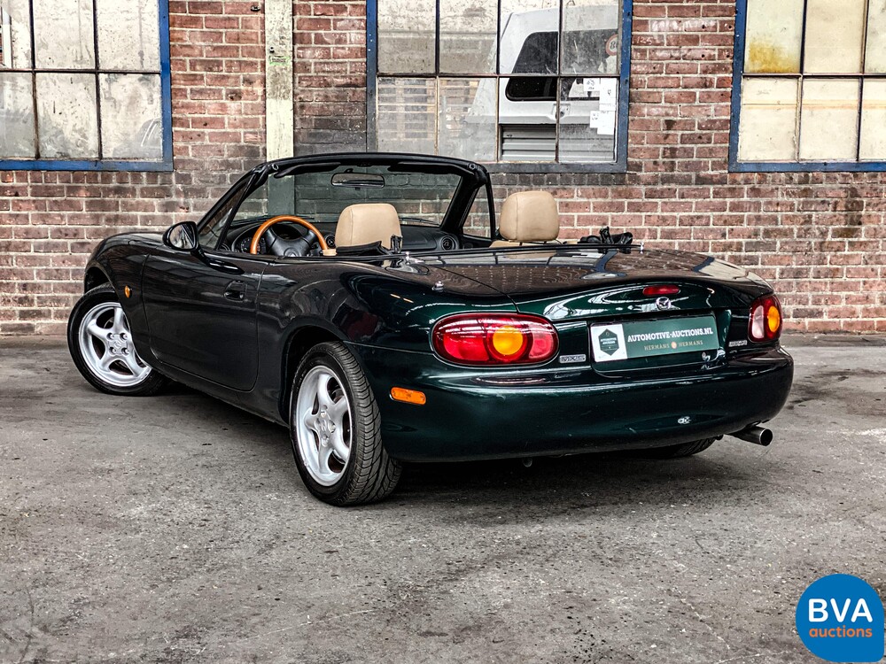 Mazda MX-5 Cabrio 1.6 110 PS 2000.
