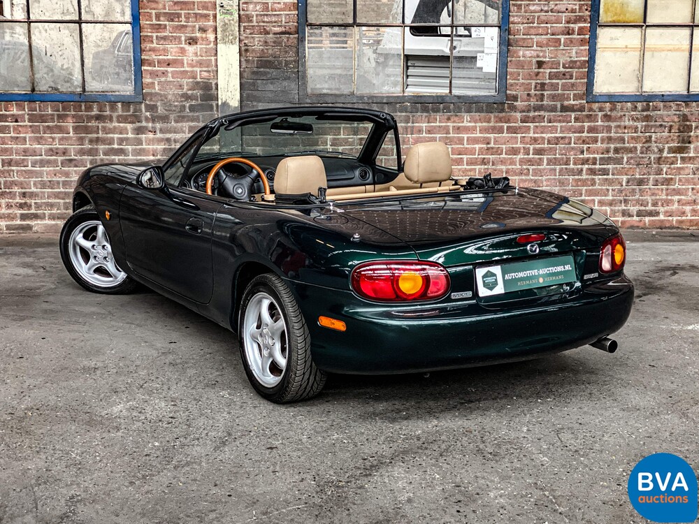 Mazda MX-5 Cabrio 1.6 110 PS 2000.