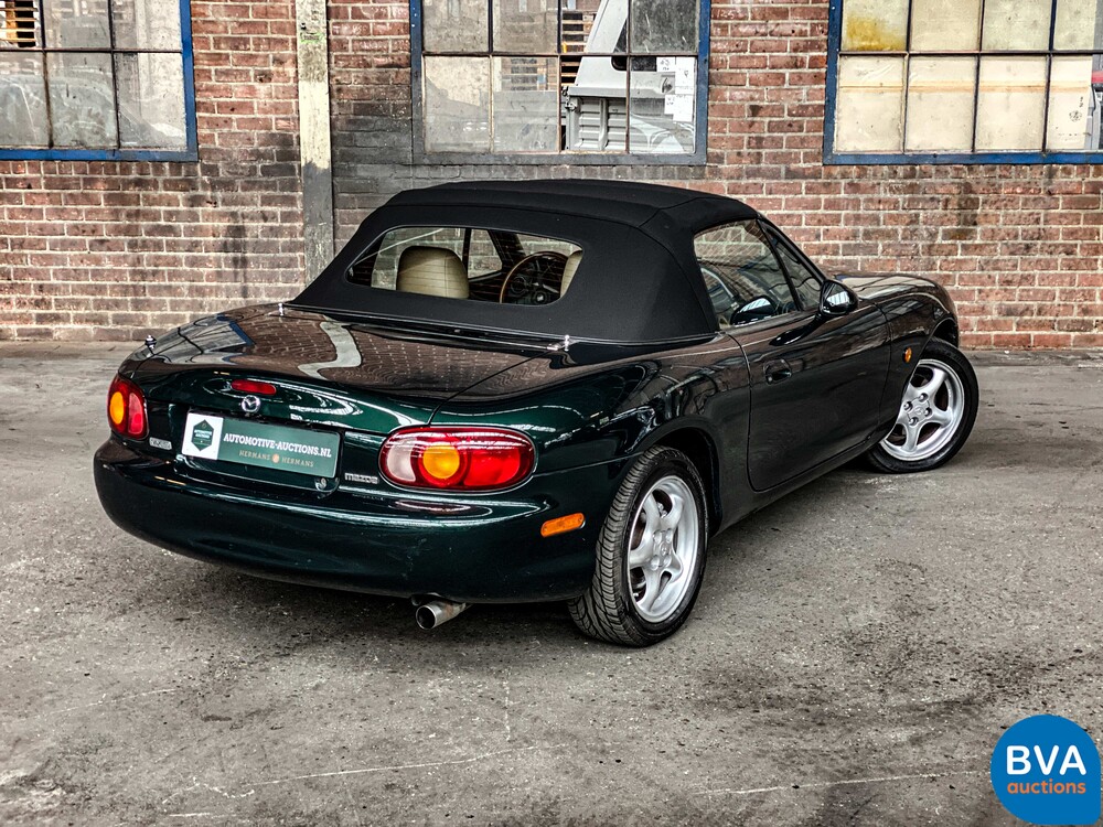 Mazda MX-5 Cabrio 1.6 110 PS 2000.
