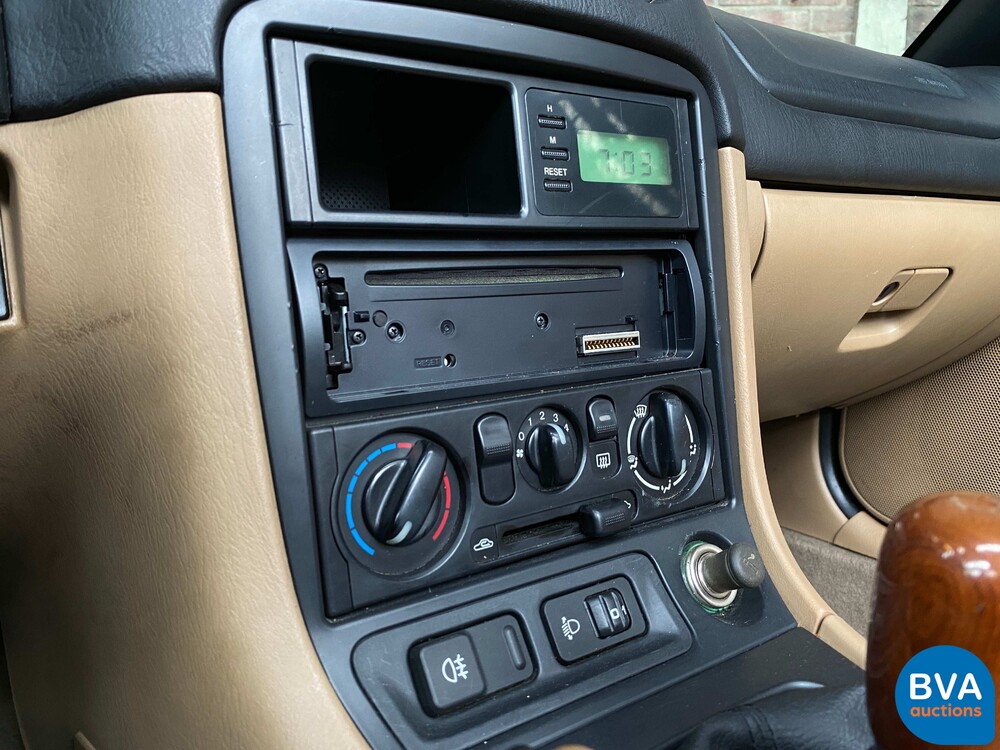 Mazda MX-5 Cabrio 1.6 110 PS 2000.