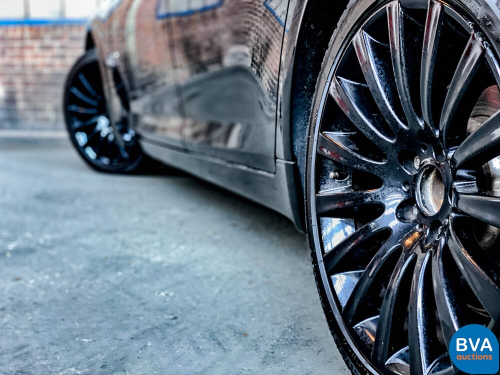 BMW 740i High-Executive 3.0 326 PS 2009.