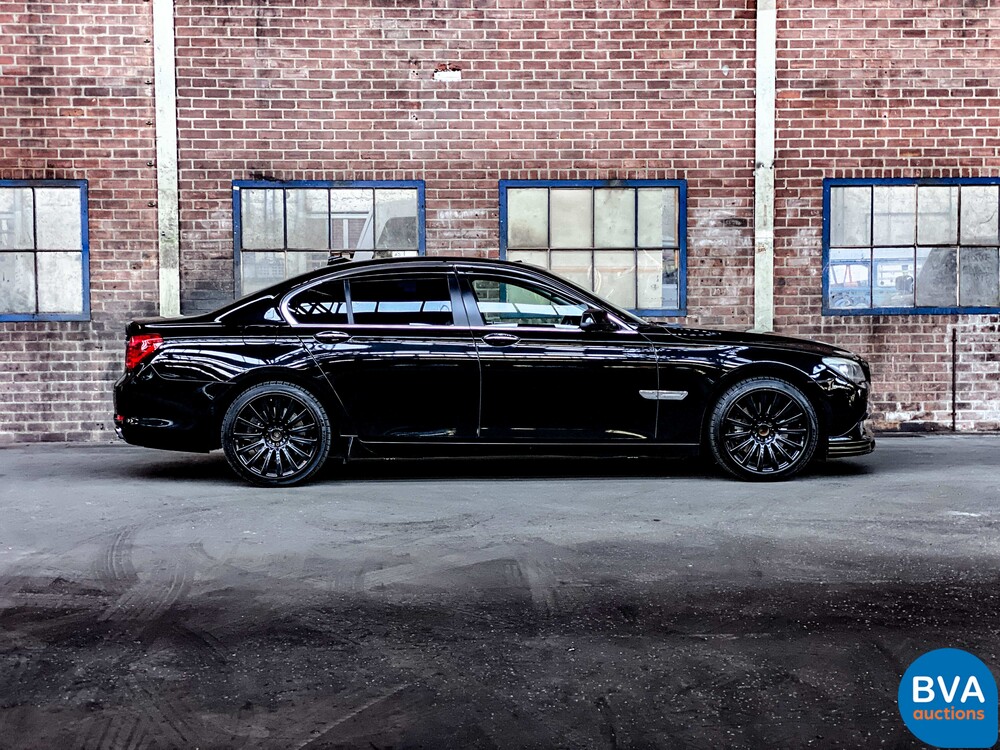 BMW 740i High-Executive 3.0 326 PS 2009.