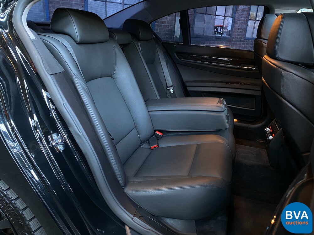 BMW 740i High-Executive 3.0 326 PS 2009.
