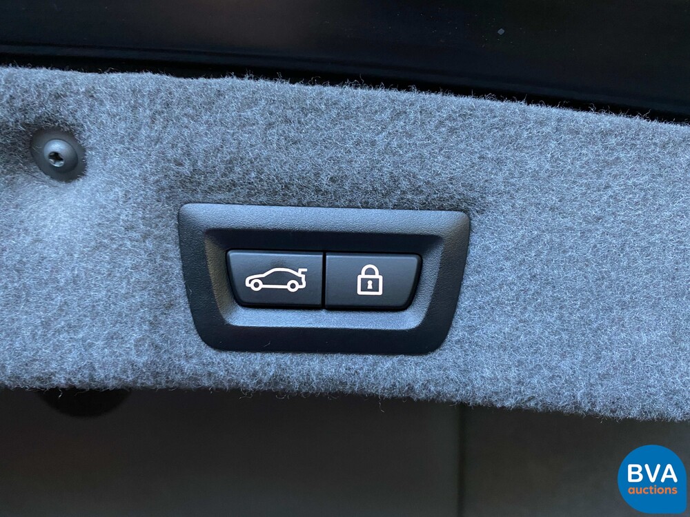 BMW 740i High-Executive 3.0 326 PS 2009.