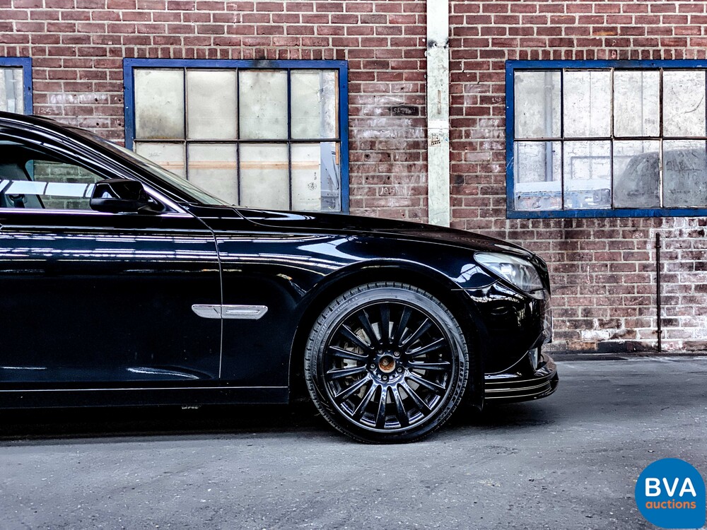 BMW 740i High-Executive 3.0 326 PS 2009.