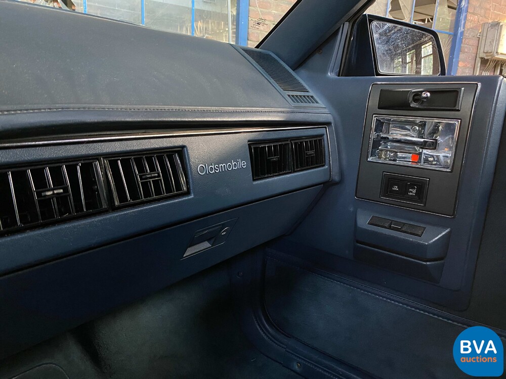 Oldsmobile Cutlass Ciera SL K6 147 PS 1990, YP-68-BG.