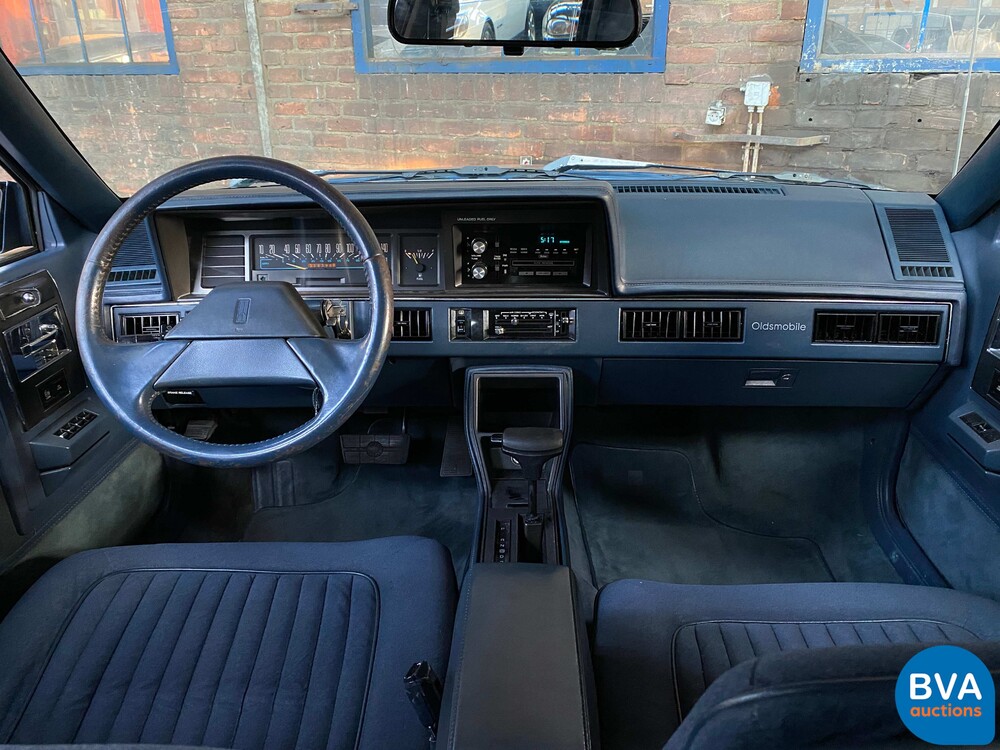 Oldsmobile Cutlass Ciera SL K6 147 PS 1990, YP-68-BG.