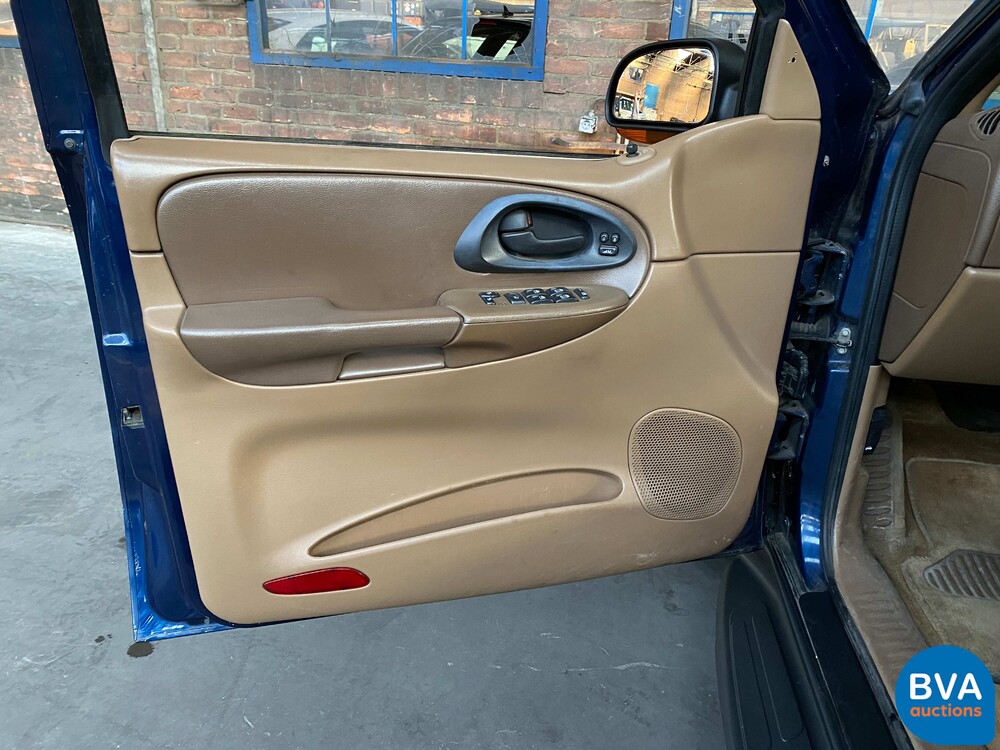 Chevrolet-Wegbereiter LTZ 4.2L 273 PS 4x4 2002 -Org. NL-, 65-JK-NZ.