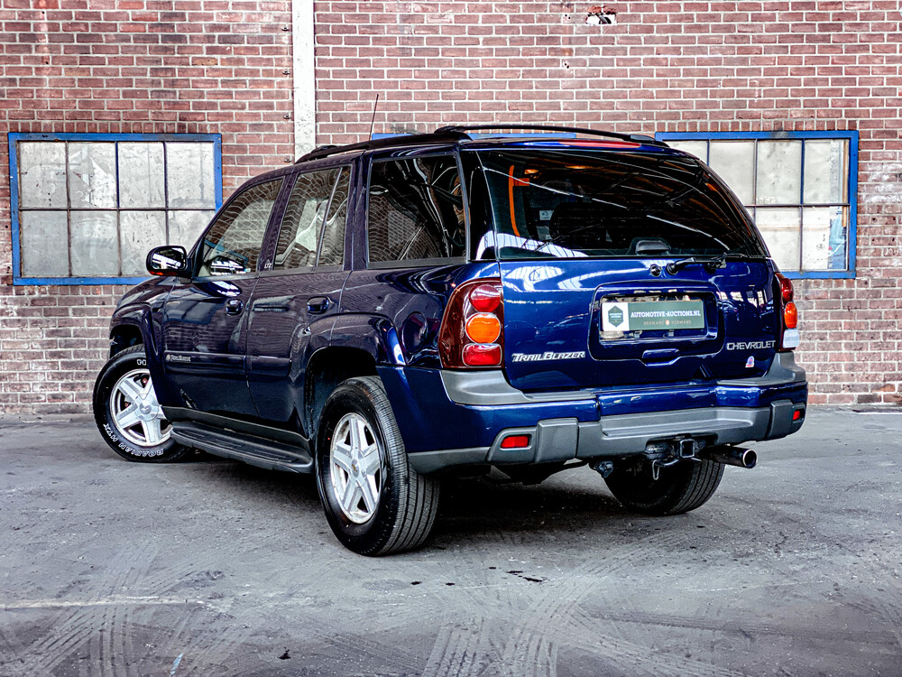 Chevrolet-Wegbereiter LTZ 4.2L 273 PS 4x4 2002 -Org. NL-, 65-JK-NZ.