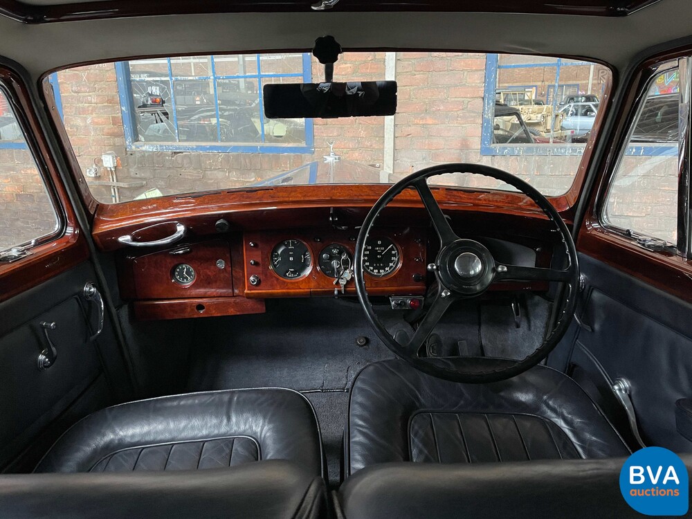 Bentley Mark 6 (VI) 4-Türer 4 1/4 Liter 1949.