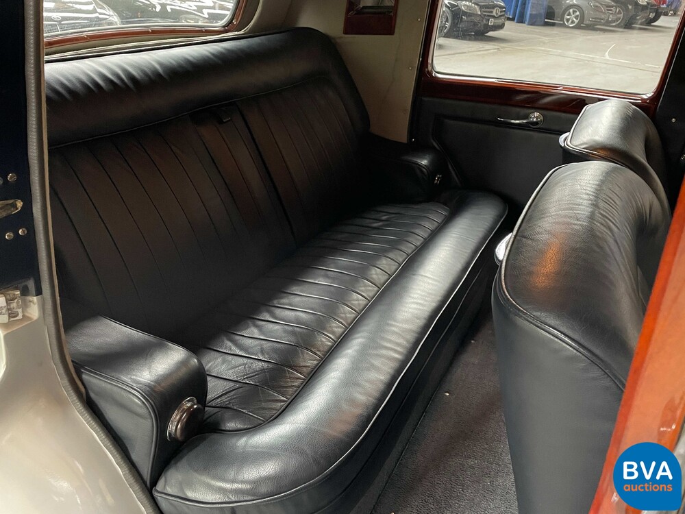 Bentley Mark 6 (VI) 4-Türer 4 1/4 Liter 1949.