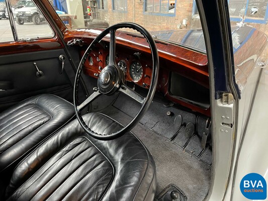 Bentley Mark 6 (VI) 4-Door 4 1/4 Litre 1949