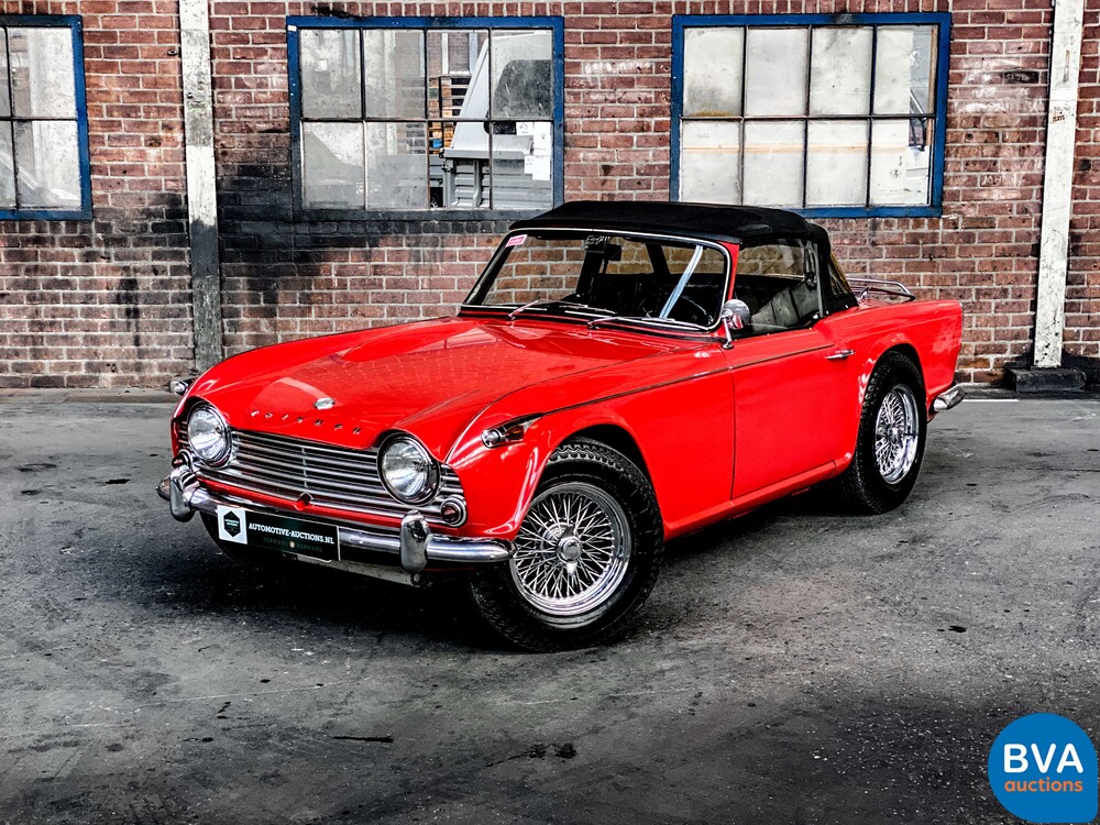 Triumph TR4A2.1A TR4 Cabrio -Org.NL-1966, 49-21-BX.