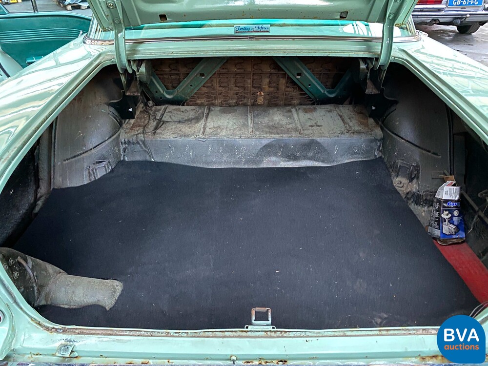 Pontiac Laurentian 1958.