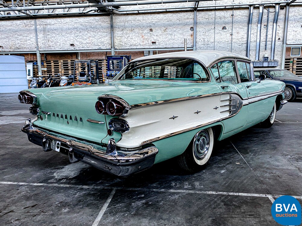 Pontiac Laurentian 1958.