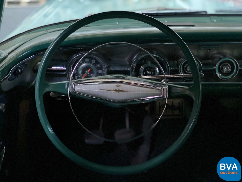 Pontiac Laurentian 1958.