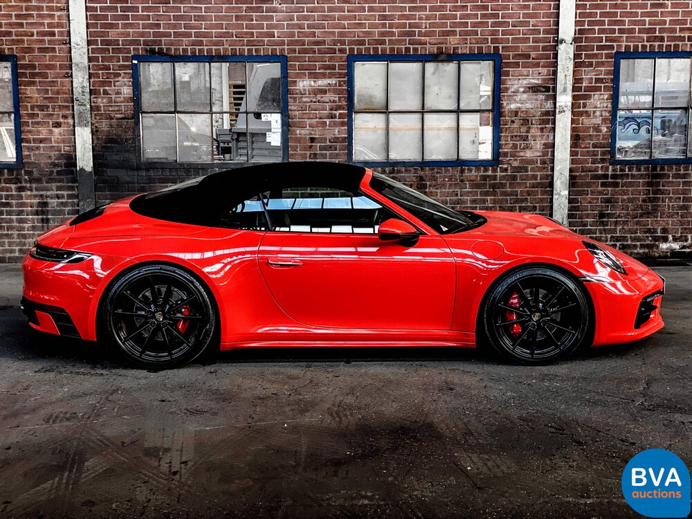 Porsche 911 992 Carrera S Cabriolet 3.0 450PS 2020-MY Sport Chrono NW-Modell.