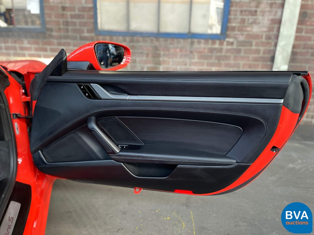 Porsche 911 992 Carrera S Cabriolet 3.0 450PS 2020-MY Sport Chrono NW-Modell.