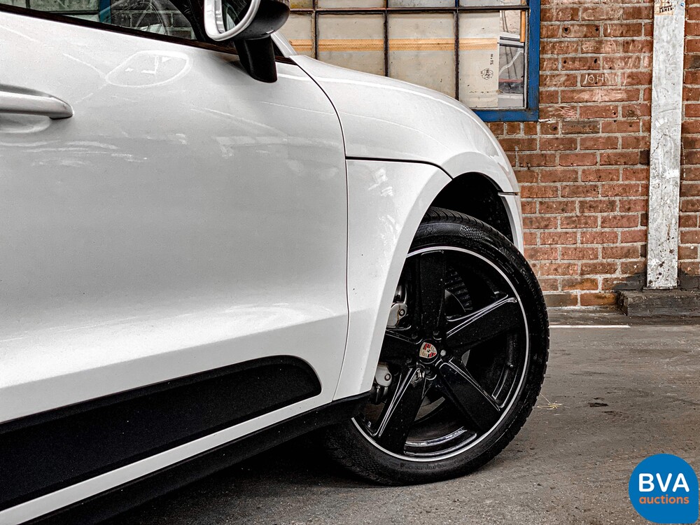 Porsche Macan S3.0 340 PS PDK 2016.
