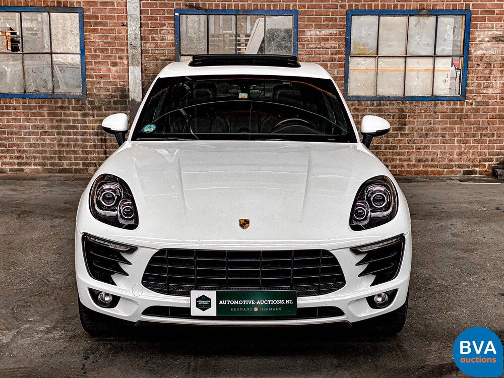 Porsche Macan S3.0 340 PS PDK 2016.