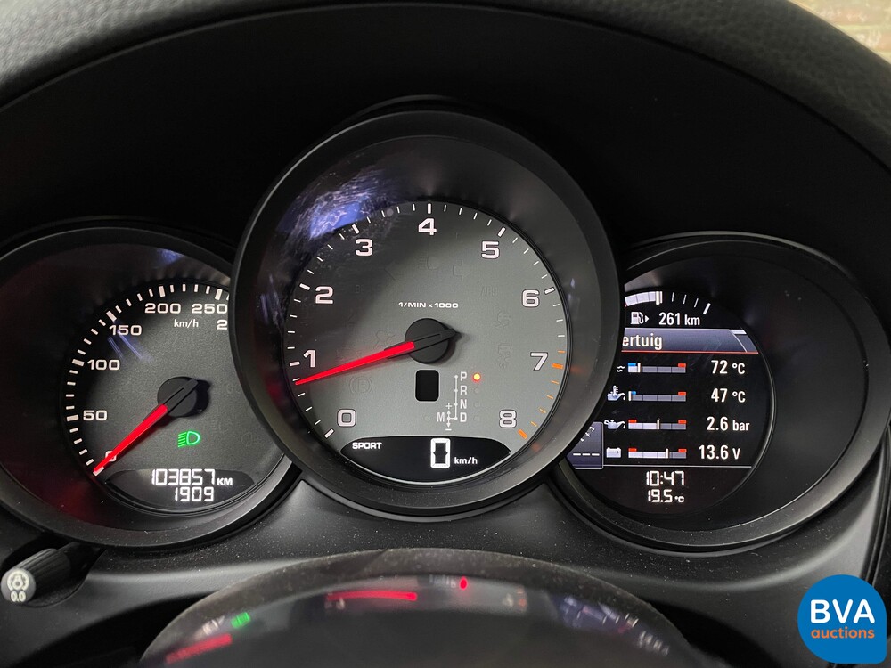 Porsche Macan S3.0 340 PS PDK 2016.