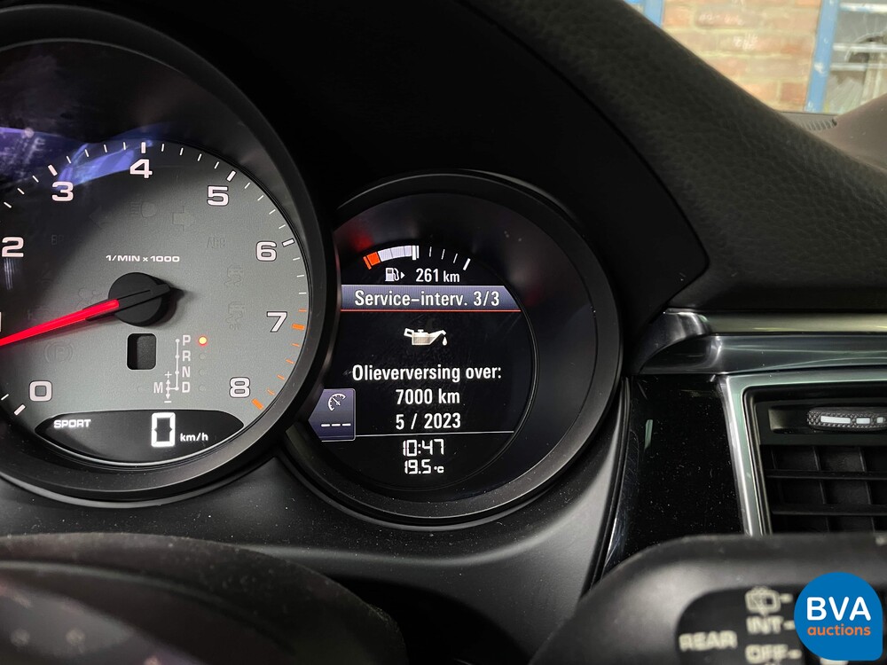 Porsche Macan S3.0 340 PS PDK 2016.