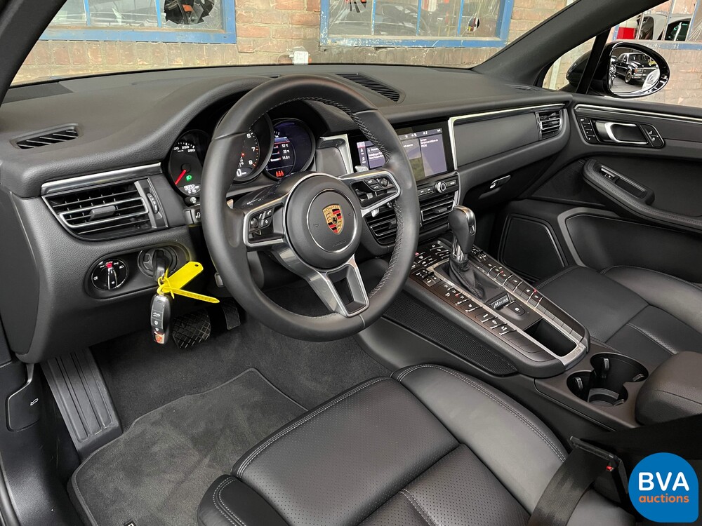 Porsche Macan 2.0 245 PS -Garantie- 2021.