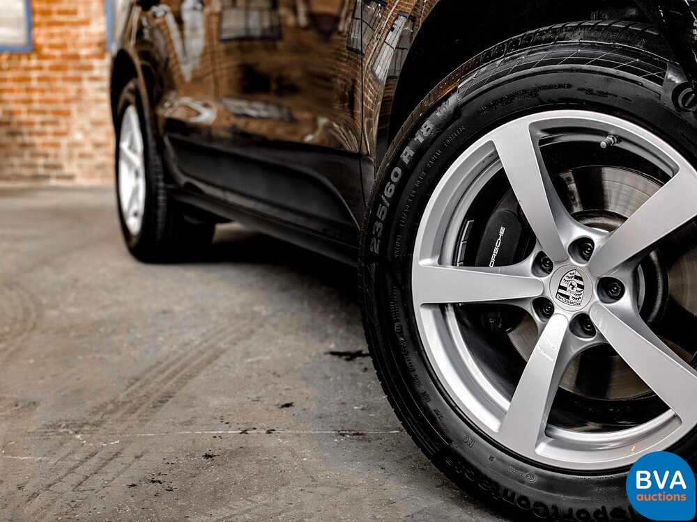 Porsche Macan 2.0 245 PS -Garantie- 2021.