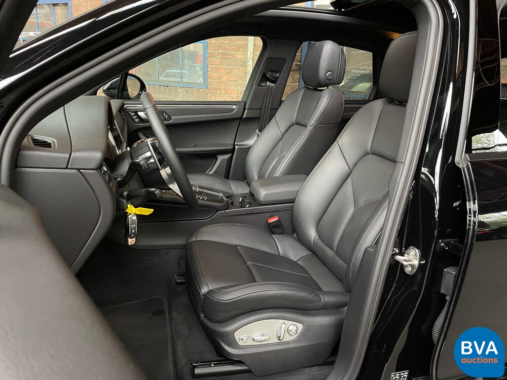 Porsche Macan 2.0 245 PS -Garantie- 2021.