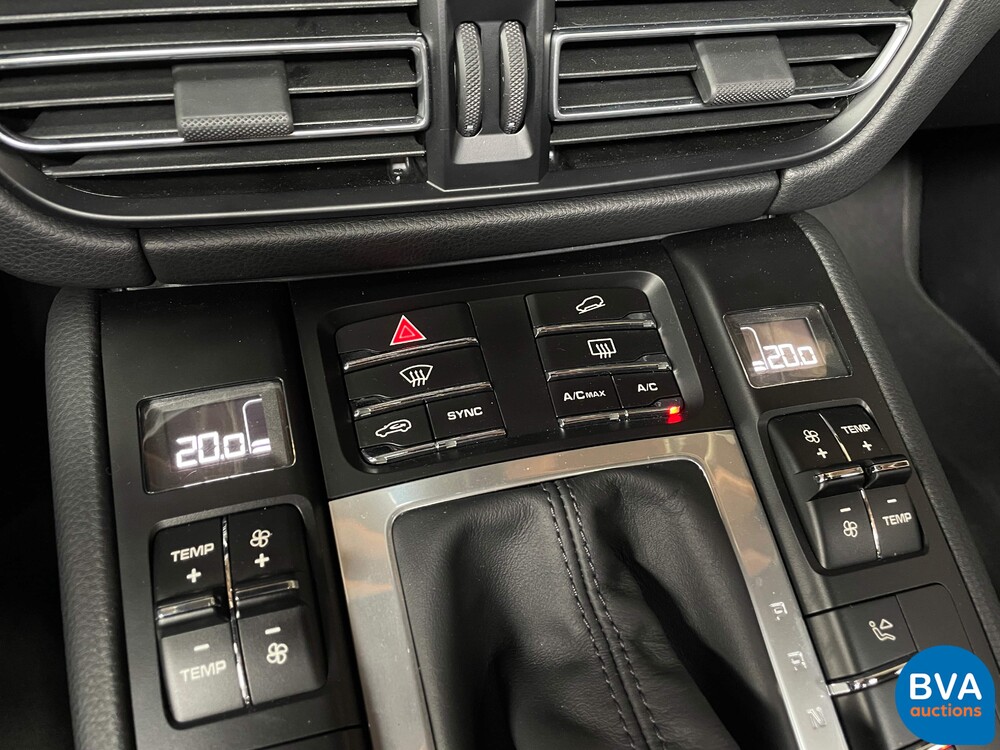 Porsche Macan 2.0 245 PS -Garantie- 2021.