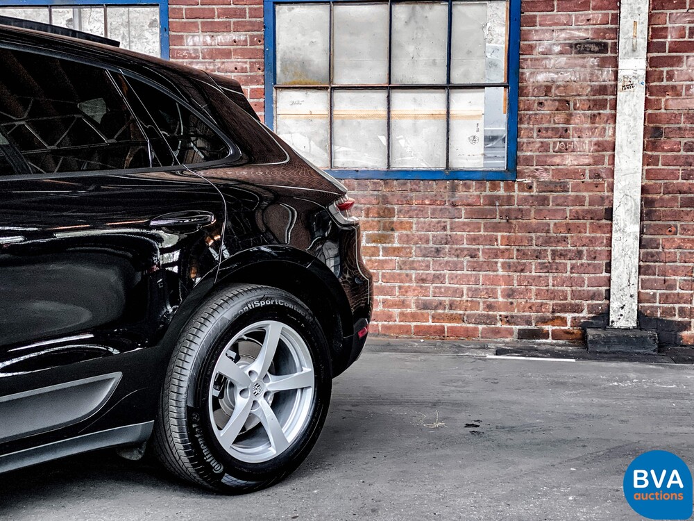 Porsche Macan 2.0 245 PS -Garantie- 2021.