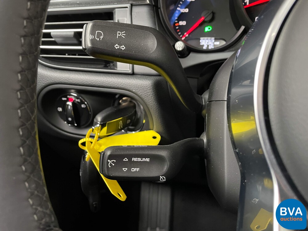 Porsche Macan 2.0 245 PS -Garantie- 2021.