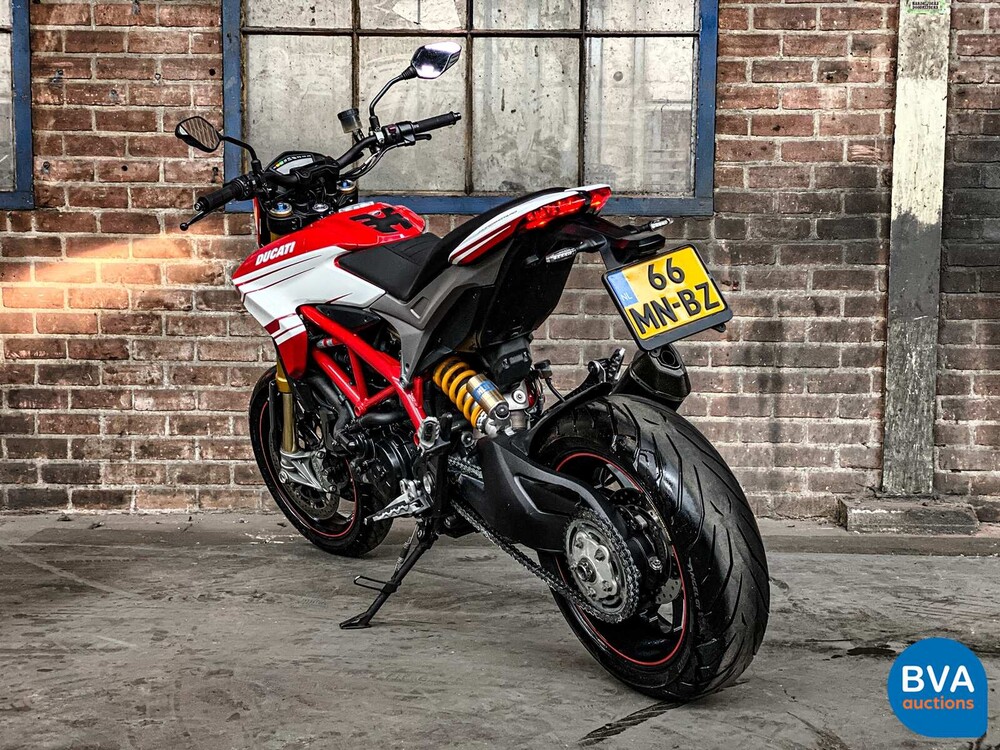 Ducati Hypermotard 939SP.