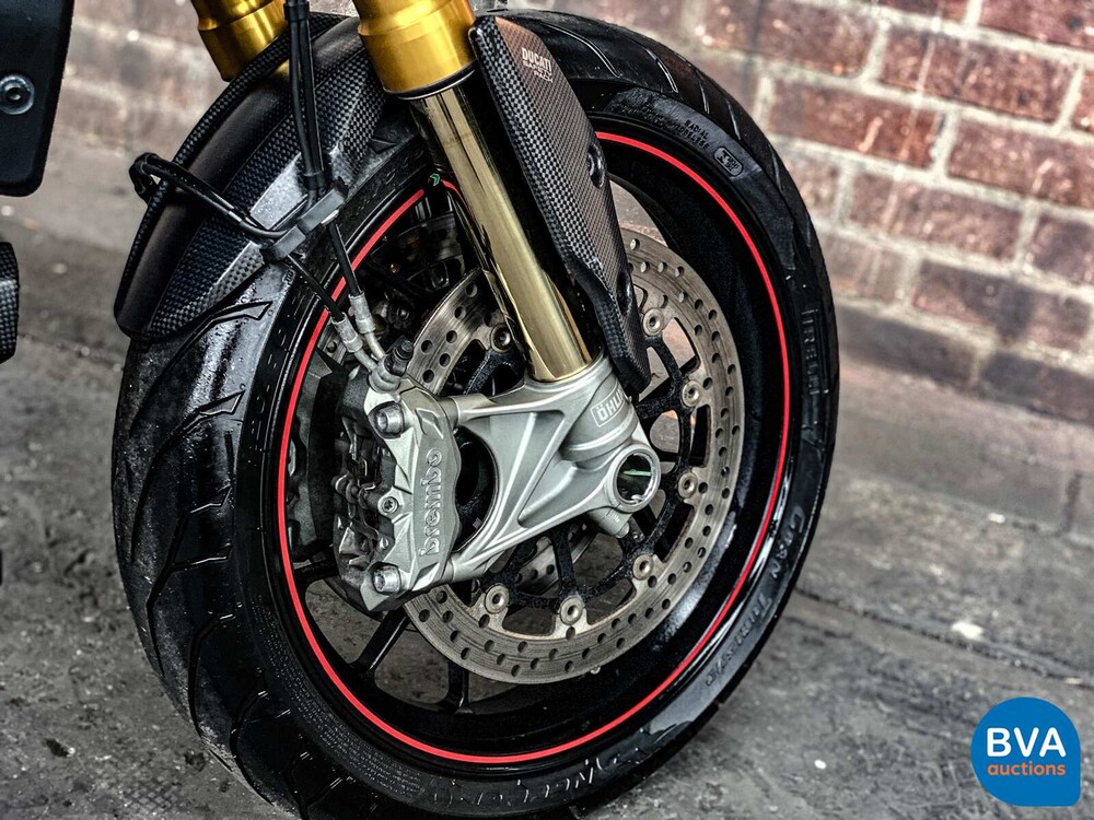 Ducati Hypermotard 939SP.