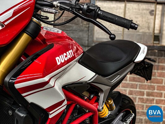 Ducati Hypermotard 939SP.