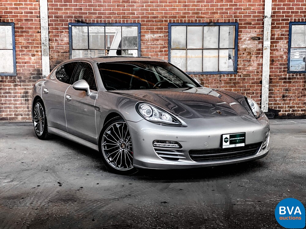 Porsche Panamera 4S4.8 V8 400PS 2011.