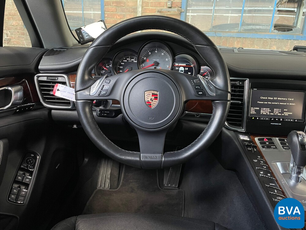 Porsche Panamera 4S4.8 V8 400PS 2011.