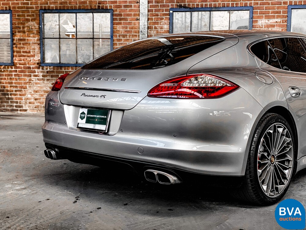 Porsche Panamera 4S4.8 V8 400PS 2011.