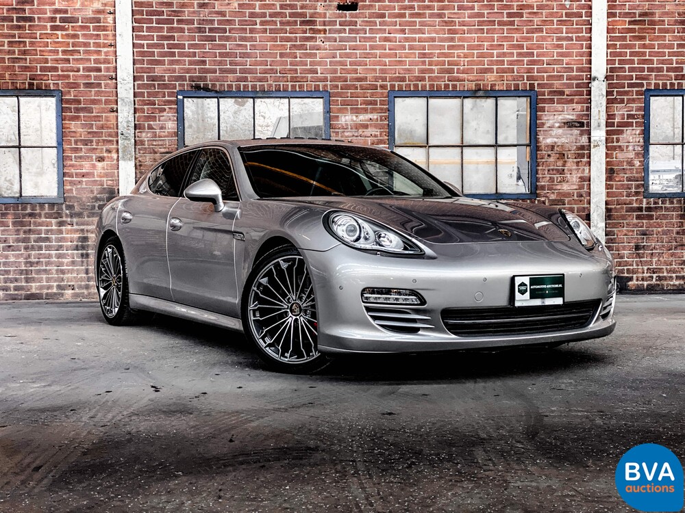 Porsche Panamera 4S4.8 V8 400PS 2011.